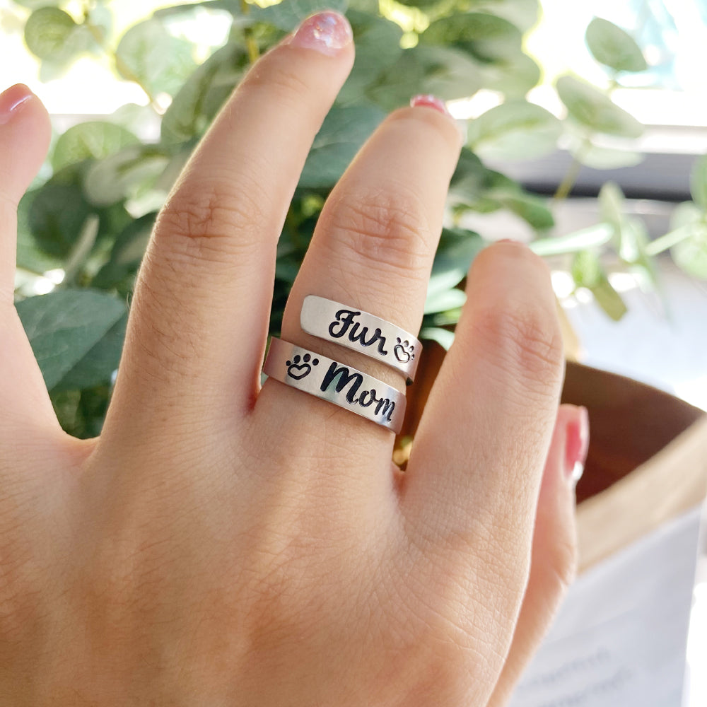 Fur Mom Twist Ring