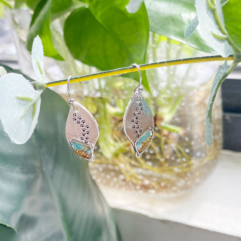 Forest Paw Petal Earrings