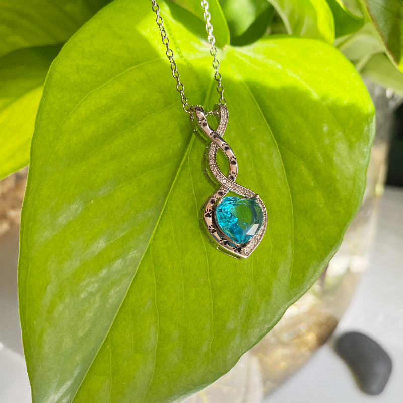 Eternal Love Heart Pendant Necklace