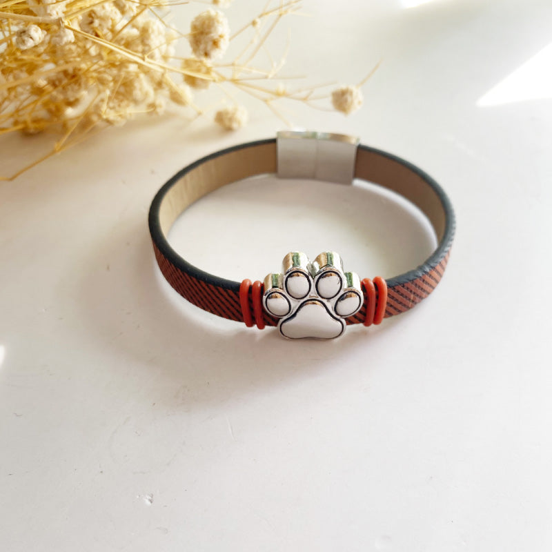 Classic Paw Charm Bracelet