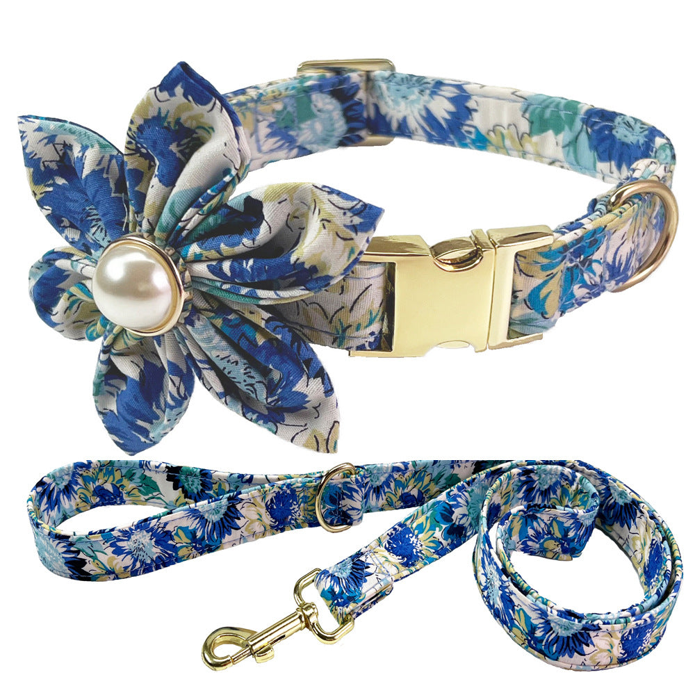 Pearl Flower Patterned Collar & Leash